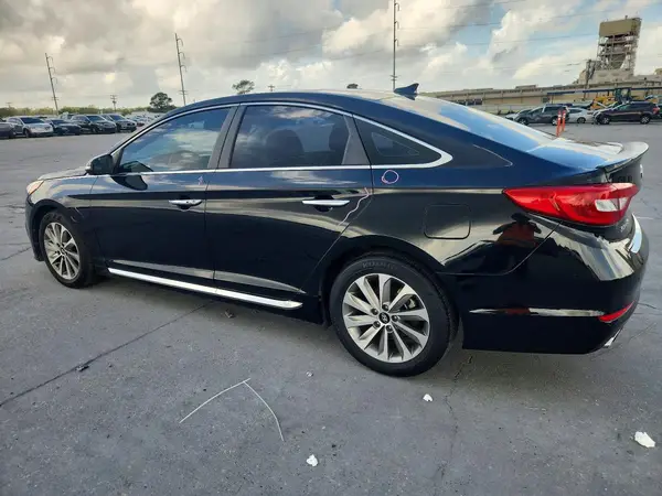 5NPE34AF2GH421724 2016 HYUNDAI SONATA - Image 2