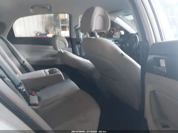 5NPE34AF2HH439979 2017 HYUNDAI SONATA - Image 8