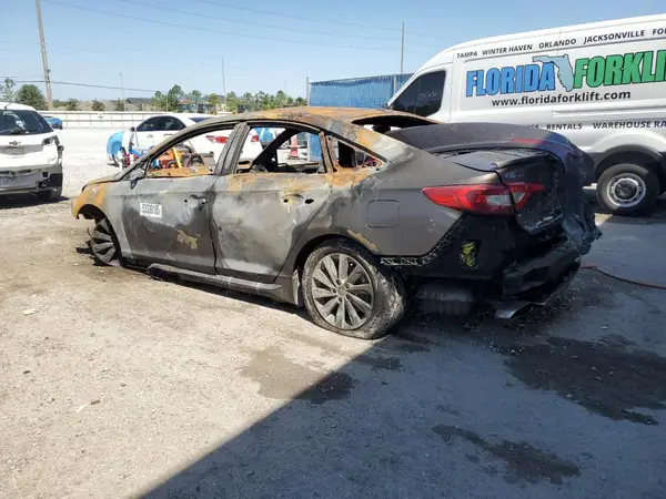 5NPE34AF2HH440419 2017 HYUNDAI SONATA - Image 2