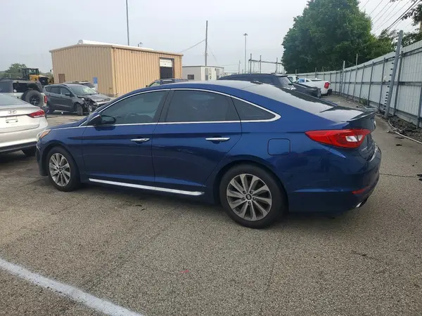 5NPE34AF2HH443241 2017 HYUNDAI SONATA - Image 2