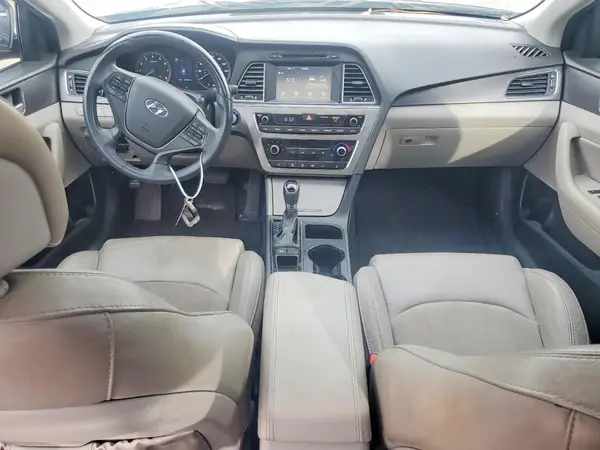 5NPE34AF2HH443241 2017 HYUNDAI SONATA - Image 8