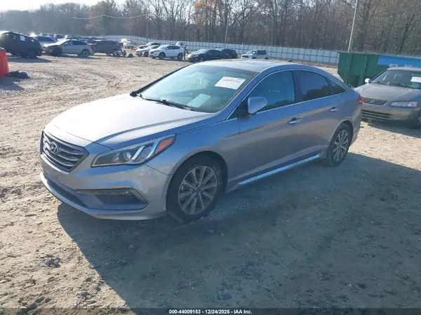 5NPE34AF2HH443837 2017 HYUNDAI SONATA - Image 2