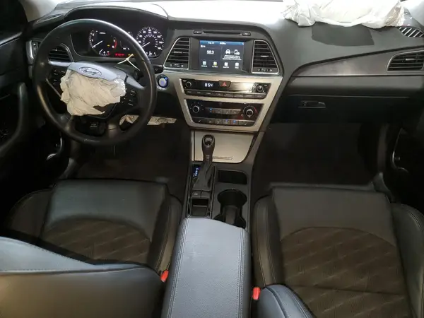 5NPE34AF2HH455647 2017 HYUNDAI SONATA - Image 8