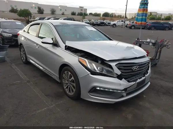 5NPE34AF2HH455745 2017 HYUNDAI SONATA - Image 1