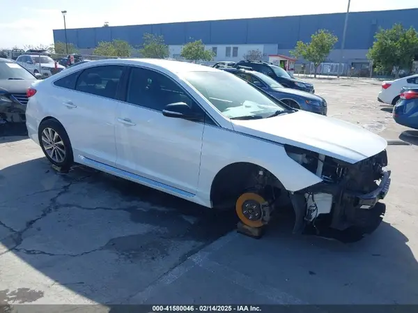 5NPE34AF2HH479365 2017 HYUNDAI SONATA - Image 1