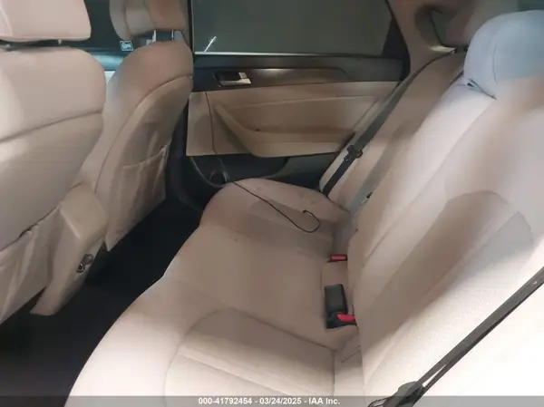 5NPE34AF2HH481598 2017 HYUNDAI SONATA - Image 8