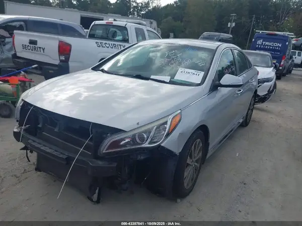 5NPE34AF2HH487823 2017 HYUNDAI SONATA - Image 2