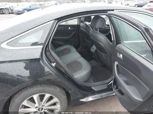 5NPE34AF2HH490432 2017 HYUNDAI SONATA - Image 8