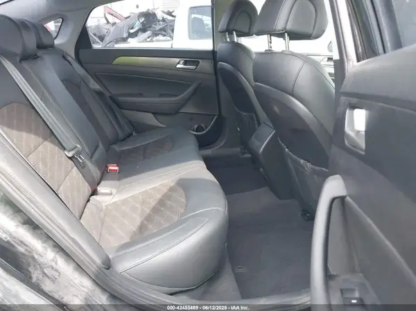 5NPE34AF2HH500330 2017 HYUNDAI SONATA - Image 8