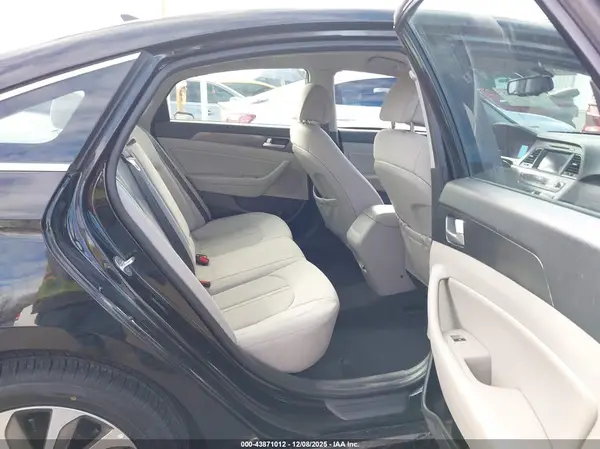 5NPE34AF2HH502210 2017 HYUNDAI SONATA - Image 8