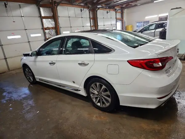 5NPE34AF2HH508380 2017 HYUNDAI SONATA - Image 2