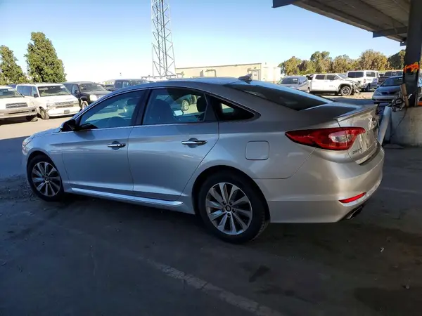 5NPE34AF2HH509111 2017 HYUNDAI SONATA - Image 2