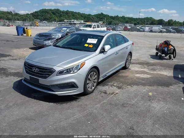 5NPE34AF2HH523123 2017 HYUNDAI SONATA - Image 2