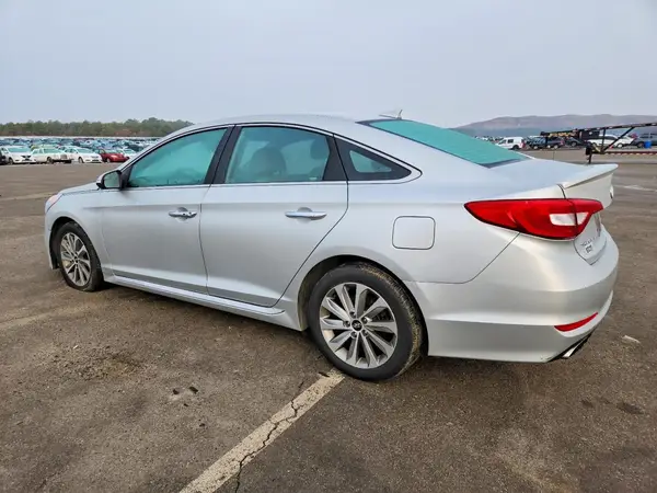 5NPE34AF2HH546689 2017 HYUNDAI SONATA - Image 2