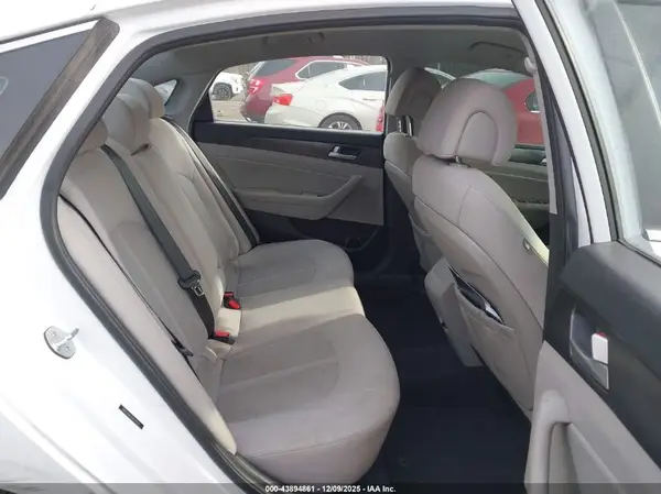 5NPE34AF2HH547521 2017 HYUNDAI SONATA - Image 8