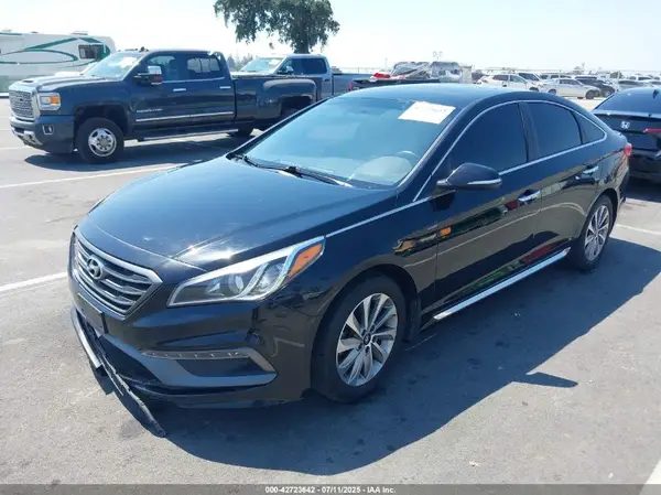 5NPE34AF2HH550256 2017 HYUNDAI SONATA - Image 2