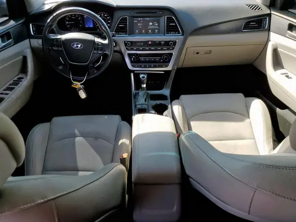5NPE34AF2HH555277 2017 HYUNDAI SONATA - Image 8