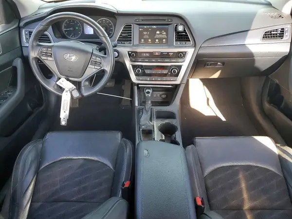 5NPE34AF2HH574136 2017 HYUNDAI SONATA - Image 8