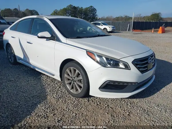 5NPE34AF2HH576405 2017 HYUNDAI SONATA - Image 1