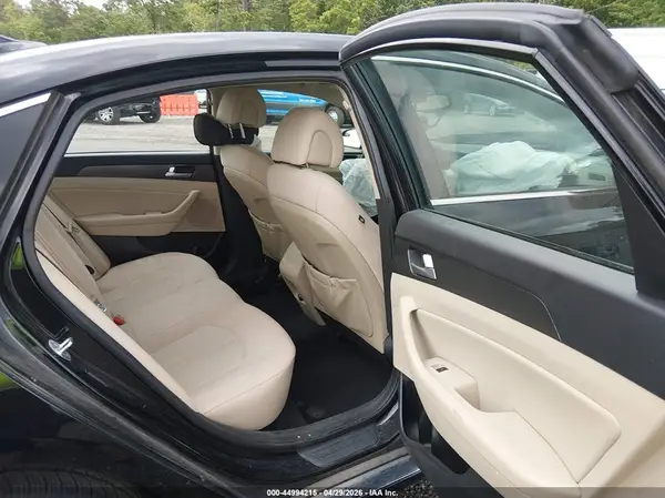 5NPE34AF2HH577358 2017 HYUNDAI SONATA - Image 8