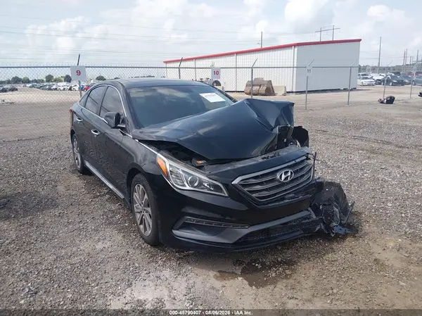 5NPE34AF2HH582575 2017 HYUNDAI SONATA - Image 1