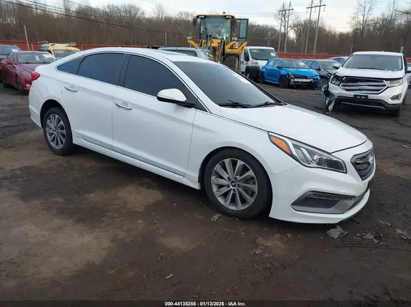 5NPE34AF2HH591289 2017 HYUNDAI SONATA - Image 1