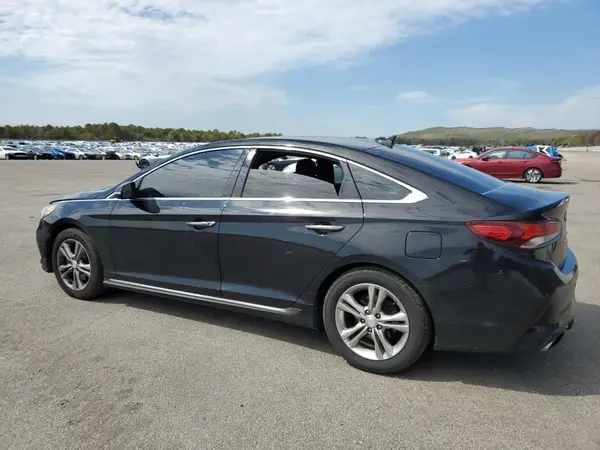 5NPE34AF2JH600739 2018 HYUNDAI SONATA - Image 2