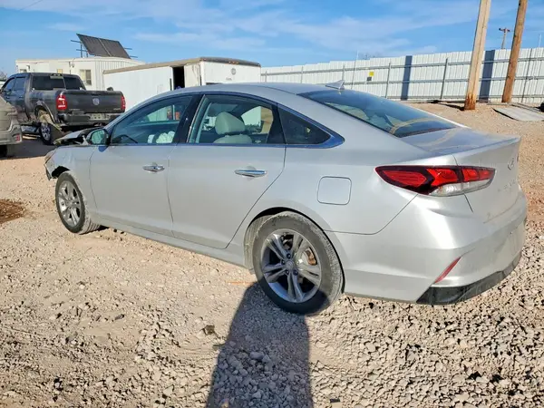5NPE34AF2JH603088 2018 HYUNDAI SONATA - Image 2