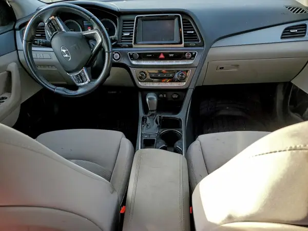 5NPE34AF2JH603673 2018 HYUNDAI SONATA - Image 8