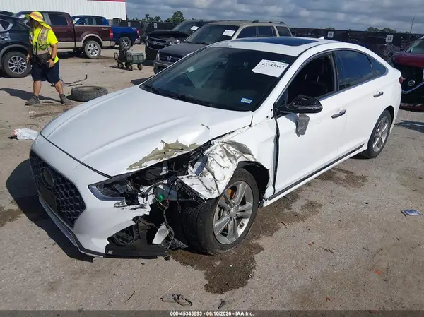 5NPE34AF2JH603690 2018 HYUNDAI SONATA - Image 2