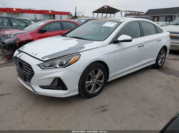 5NPE34AF2JH610591 2018 HYUNDAI SONATA - Image 2