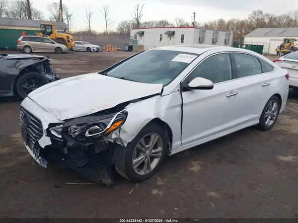 5NPE34AF2JH612017 2018 HYUNDAI SONATA - Image 2