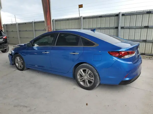 5NPE34AF2JH613197 2018 HYUNDAI SONATA - Image 2