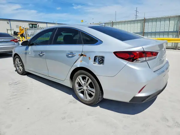 5NPE34AF2JH616603 2018 HYUNDAI SONATA - Image 2