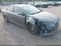 5NPE34AF2JH617590 2018 HYUNDAI SONATA