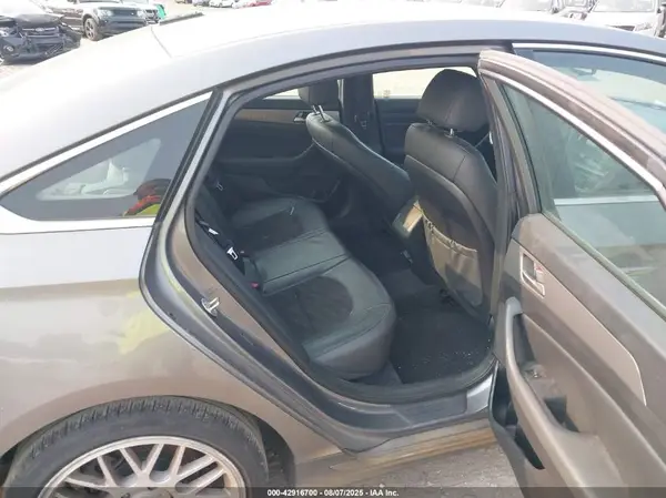 5NPE34AF2JH617590 2018 HYUNDAI SONATA - Image 8