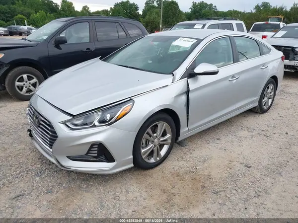 5NPE34AF2JH618559 2018 HYUNDAI SONATA - Image 2
