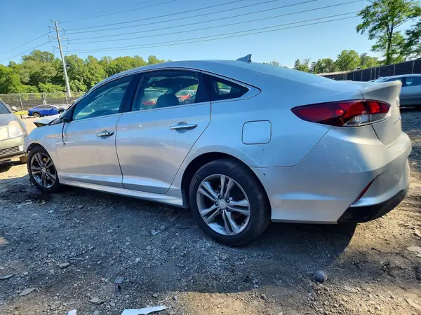 5NPE34AF2JH618741 2018 HYUNDAI SONATA - Image 2