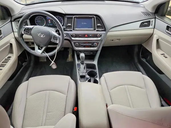 5NPE34AF2JH620019 2018 HYUNDAI SONATA - Image 8