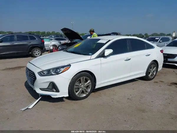 5NPE34AF2JH621929 2018 HYUNDAI SONATA - Image 2