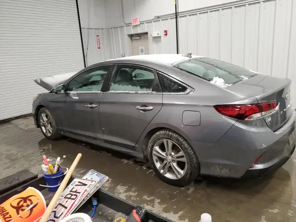 5NPE34AF2JH624975 2018 HYUNDAI SONATA - Image 2
