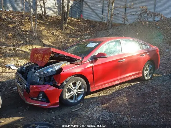 5NPE34AF2JH631831 2018 HYUNDAI SONATA - Image 2