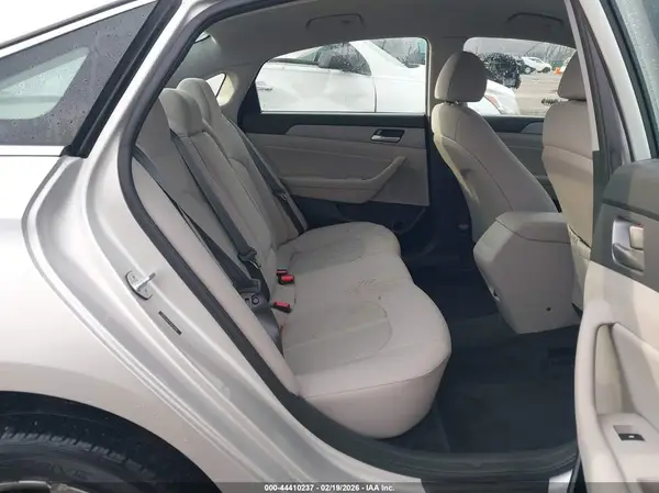 5NPE34AF2JH632106 2018 HYUNDAI SONATA - Image 8