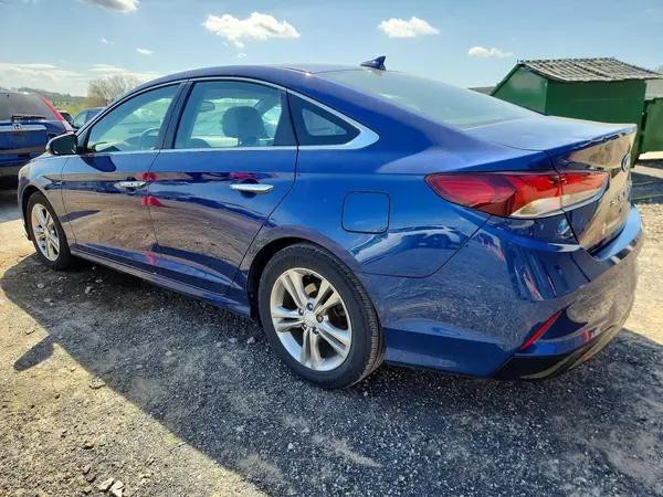 5NPE34AF2JH632915 2018 HYUNDAI SONATA - Image 2