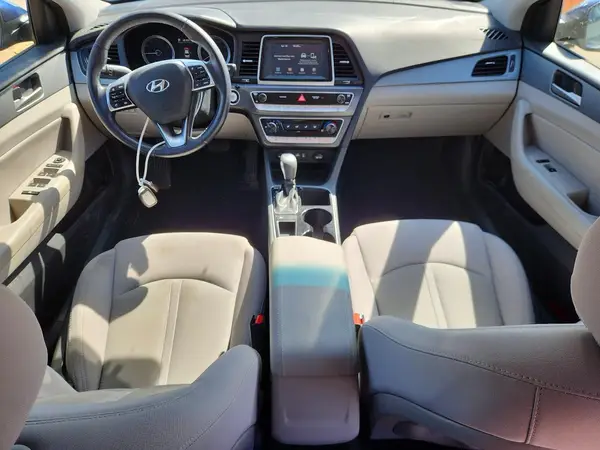 5NPE34AF2JH632915 2018 HYUNDAI SONATA - Image 8