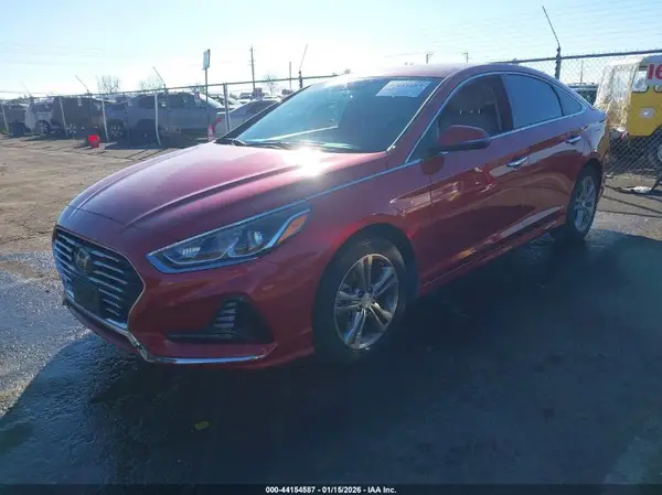 5NPE34AF2JH635569 2018 HYUNDAI SONATA - Image 2