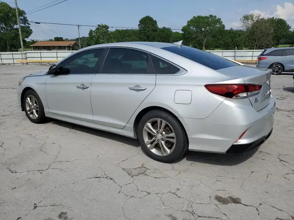 5NPE34AF2JH635944 2018 HYUNDAI SONATA - Image 2