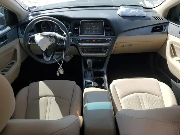 5NPE34AF2JH638228 2018 HYUNDAI SONATA - Image 8