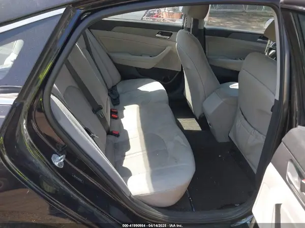 5NPE34AF2JH638245 2018 HYUNDAI SONATA - Image 8