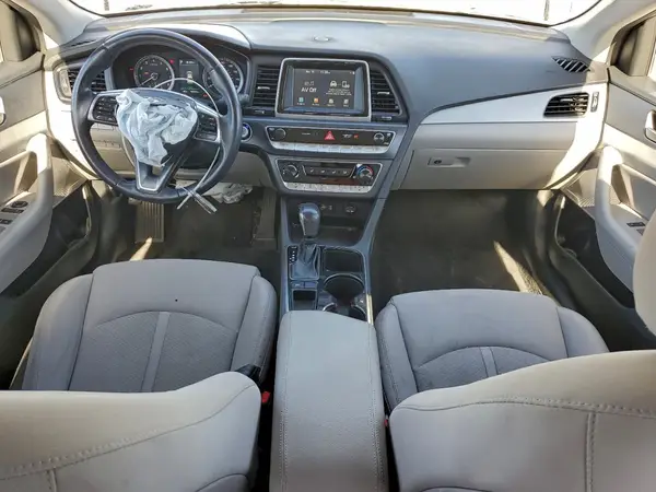 5NPE34AF2JH638648 2018 HYUNDAI SONATA - Image 8